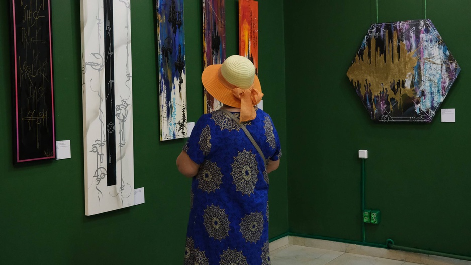 Выставка конструктивизма в москве. Мосбилд фото с выставки. Музей конструктивизма. 1922 конструктивизм начало выставка. Советский конструктивизм выставка.